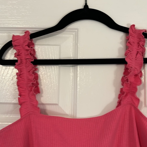 Pink Ribbed Bodysuit with Ruffled Straps - Picture 4 of 4